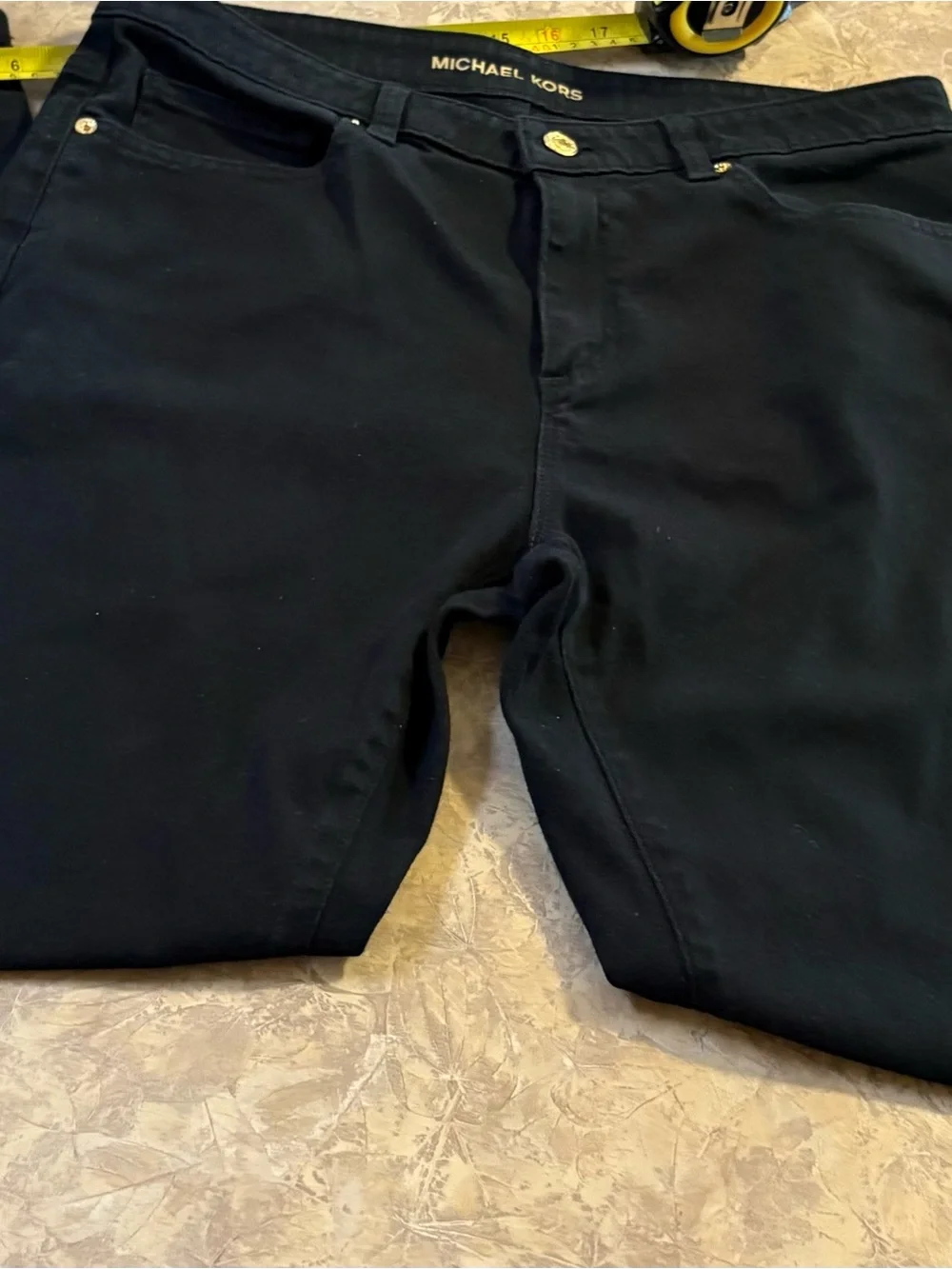 Black Cropped Straight-Leg Pants